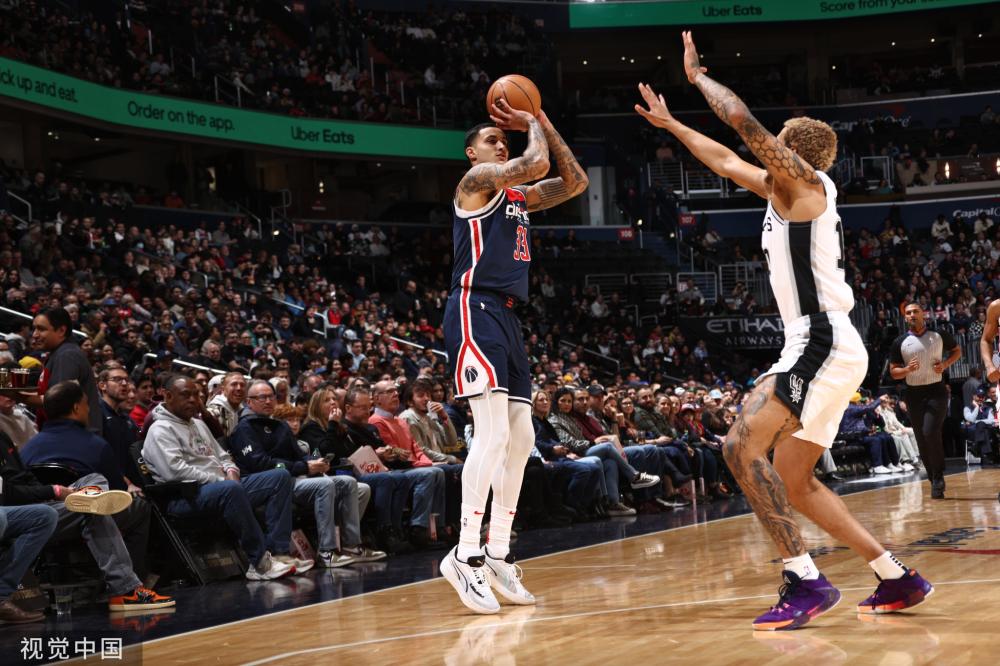 甚至触发联 甚至触发联