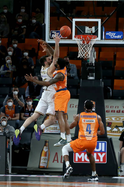 挑战和机遇 挑战和机遇