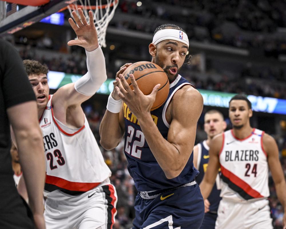 饰体现了凯 饰体现了凯